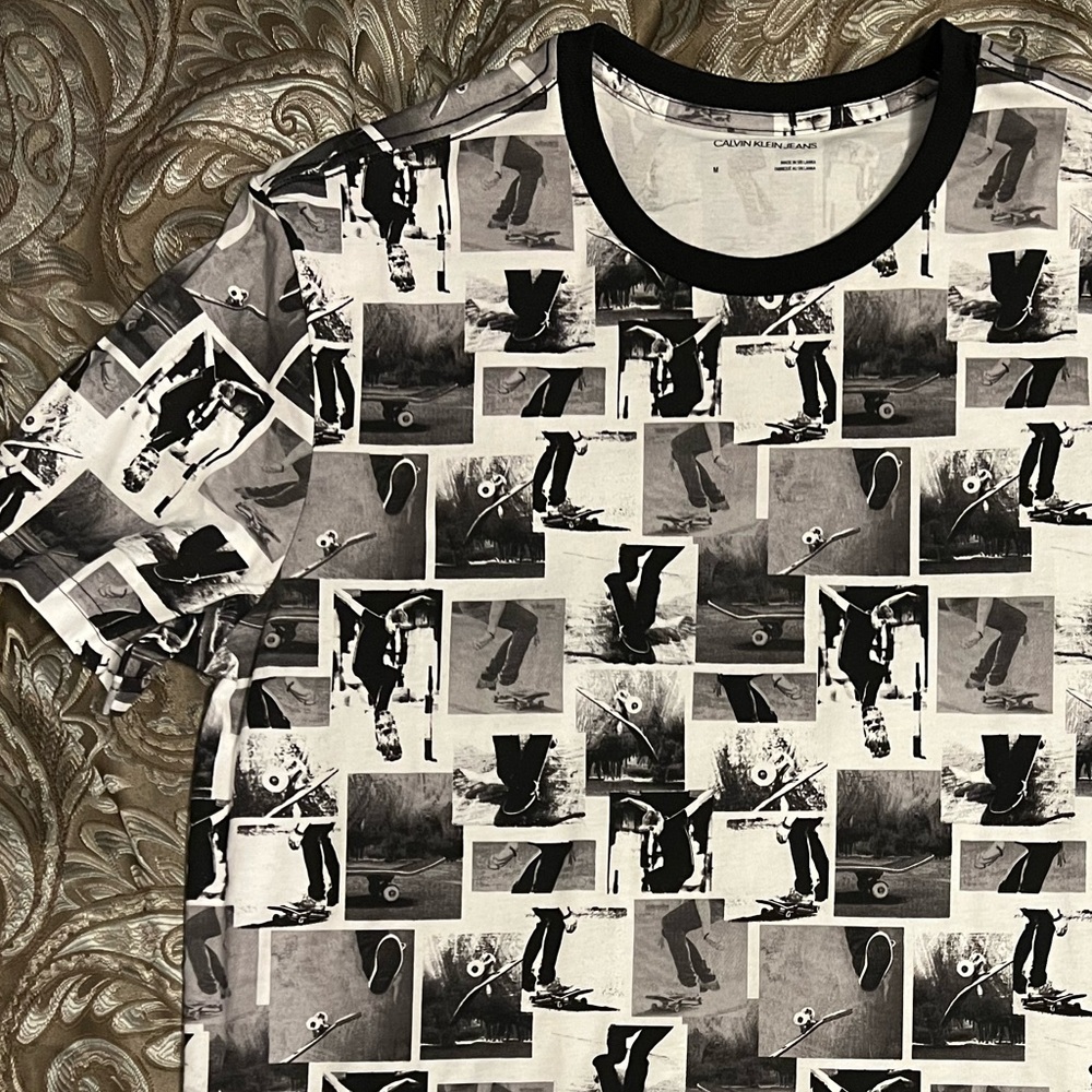 Calvin Klein graphic tee